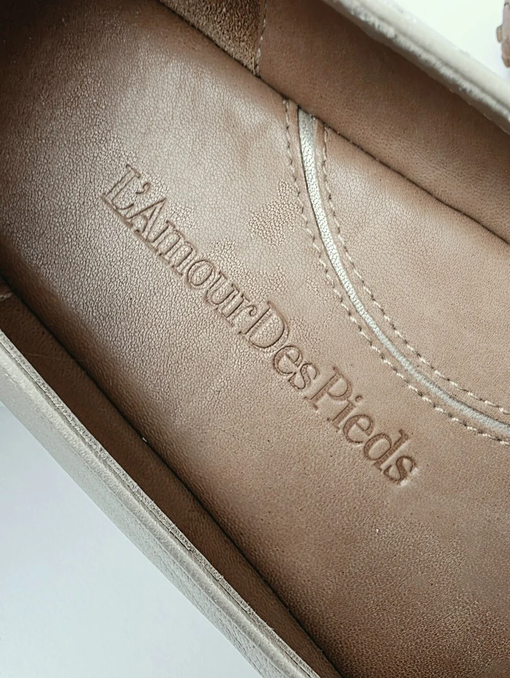 L' Amour Des Pieds Xavar Flats Metallic Champagne Gold Leather Size 9.5M